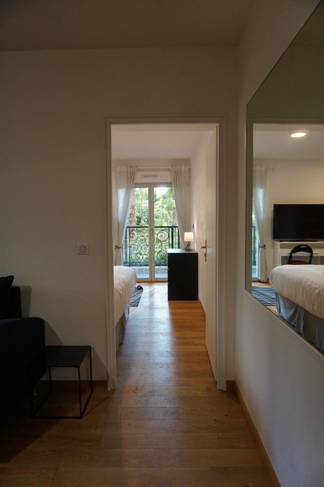Residences Grande Jatte, Bord De Seine, Suites 52M2 A 97M2, Hopital Americain A 600M Нейї-сюр-Сен Екстер'єр фото