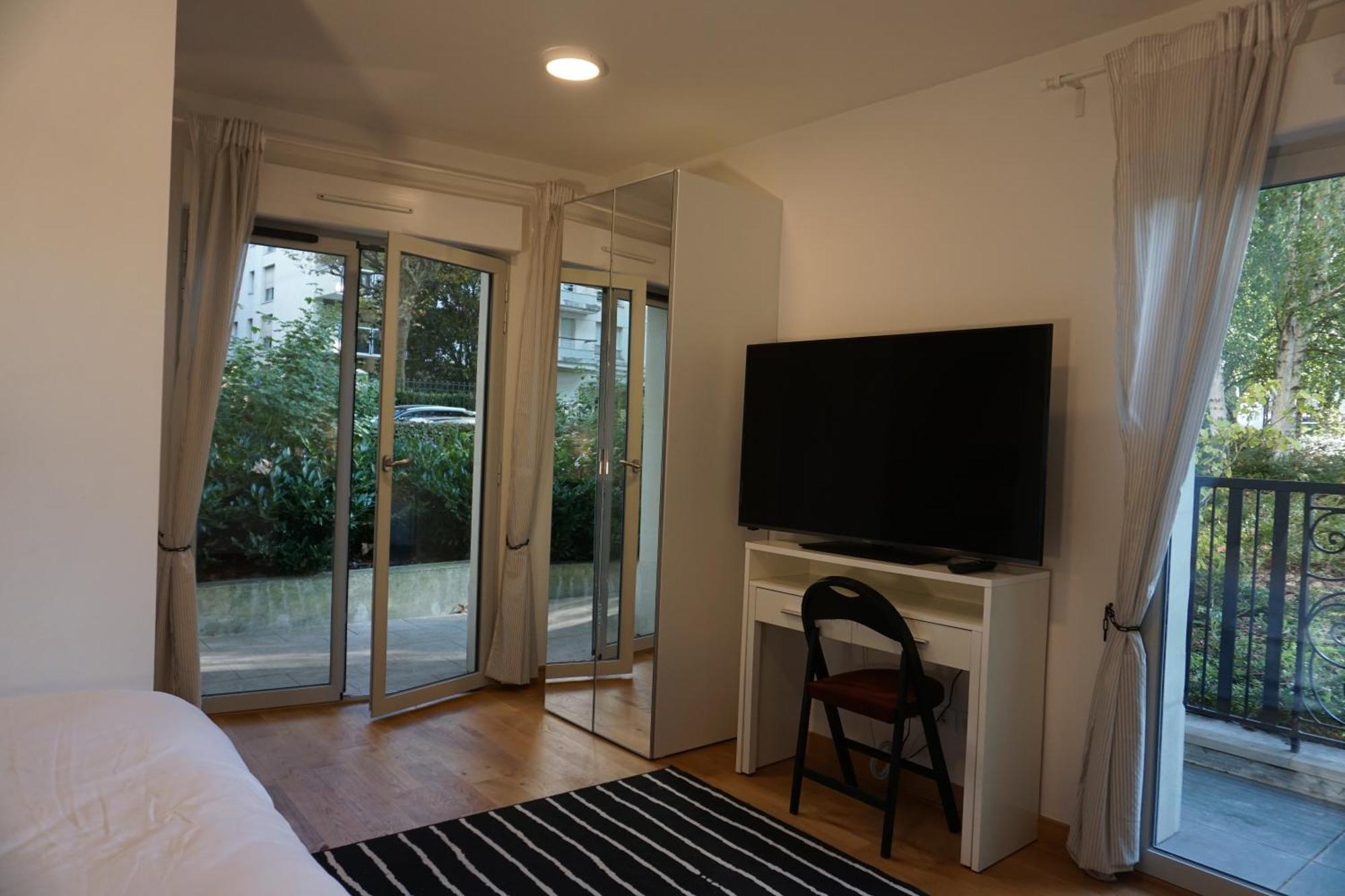 Residences Grande Jatte, Bord De Seine, Suites 52M2 A 97M2, Hopital Americain A 600M Нейї-сюр-Сен Екстер'єр фото